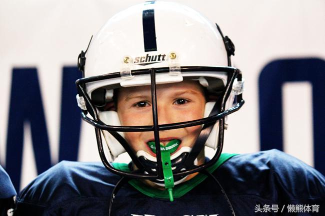 牙套的物种起源:库里叼着它可不止为了耍酷|懒熊涨姿势