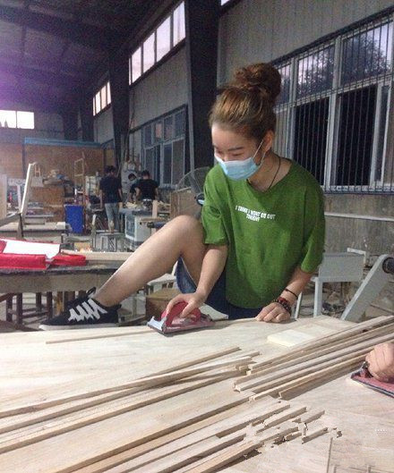 一根香蕉开啤酒瓶，你也可以