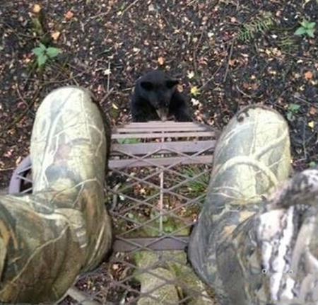 兄弟你穿衣服倒是长点心,这到底是几个意思