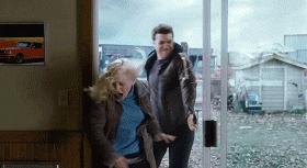 这兄弟一表人才风度翩翩，为什么没有媳妇呢？