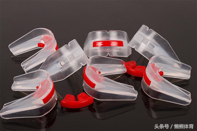 牙套的物种起源:库里叼着它可不止为了耍酷|懒熊涨姿势