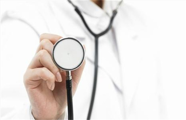 教你几招白癜风春季防复发!