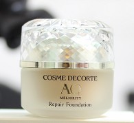 干皮不会暗沉的粉底,干皮皮肤不好用什么护肤品