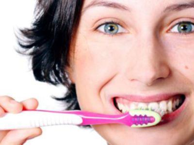 牙齿上的牙垢怎么去除最有效,不洗牙去除牙垢的实用方法
