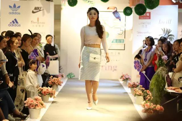 贵阳这些女人，不是名模，但都有一颗想混时尚圈的心！