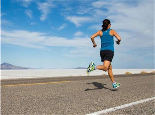 跑步机哪个牌子好能减肥,怎么选跑步机家用款减肥