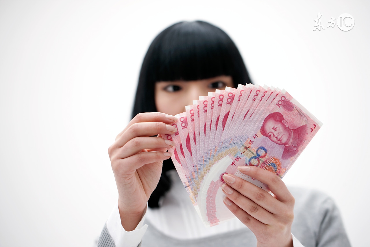 贷款人死后贷款由谁还后续,个人借款人死亡还要还款吗