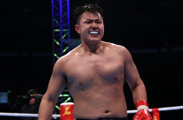 一龙被各大高手ko,一龙打韩国空手道冠军小迷妹傻眼