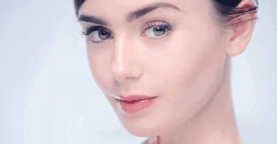 45岁的高圆圆和25岁的周冬雨,周冬雨高圆圆淡妆