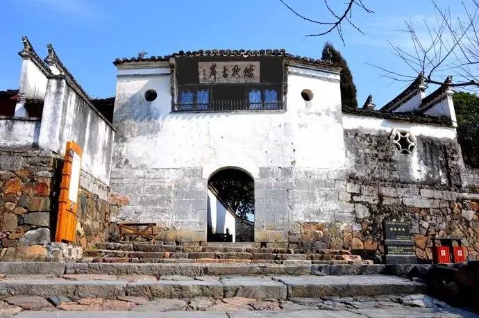 徽商造就无徽不成市的商业传奇,无徽不成镇徽商遍天下什么意思