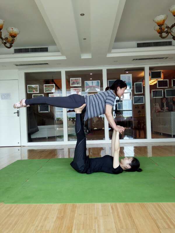 瑜伽感悟精辟句子,瑜伽教培班第一天感悟