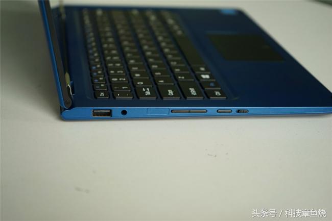 voyovbooka1奔腾版,voyo的笔记本怎么样