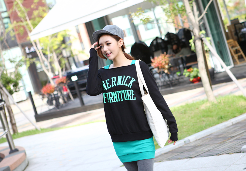 孙允珠微透拼搭裙温柔知性显干练,时尚潮流孙允珠粉色吊带包臀裙