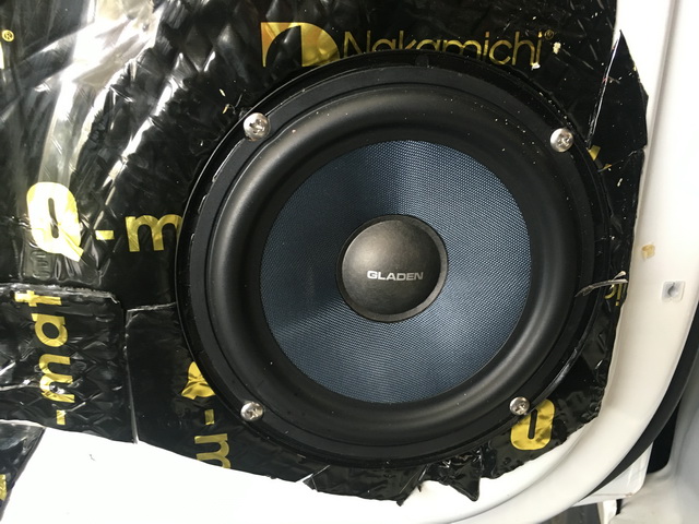 灯光加音乐的味道五菱改装古登套装喇叭—金华万车乐