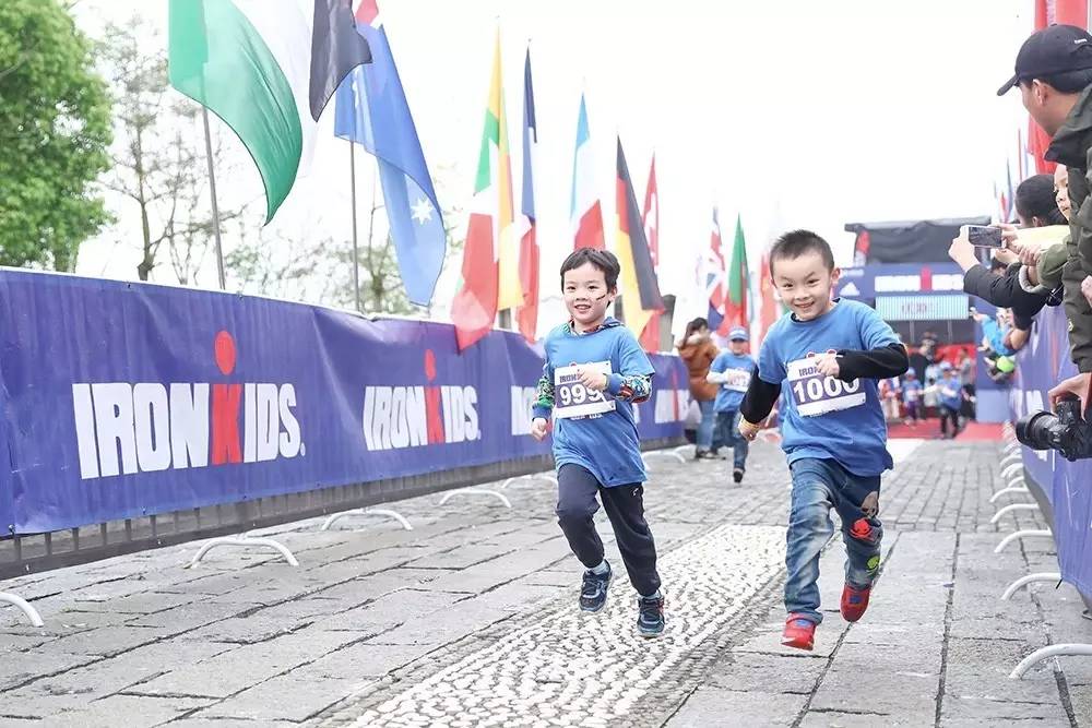 1岁的宝宝比赛,一岁宝宝能参加的比赛