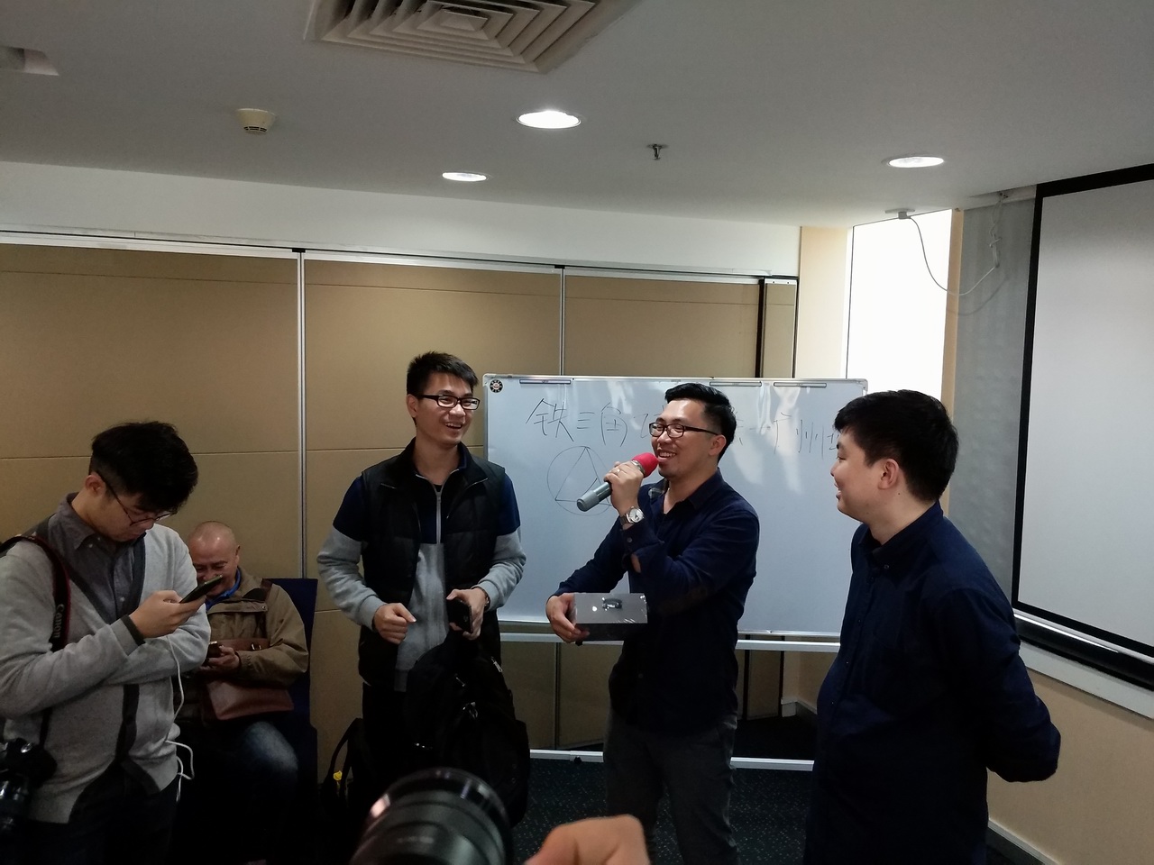 铁三角入耳式耳机试听测评,铁三角最新耳机