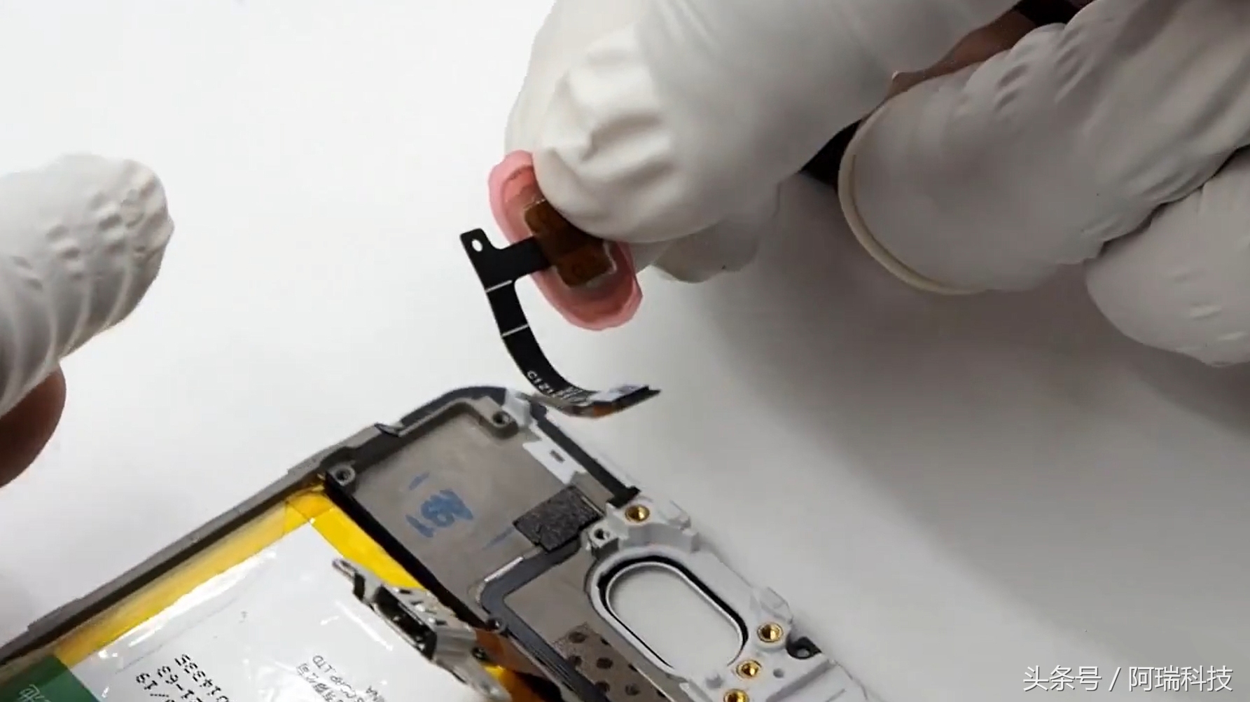 oppor9s鎷嗚В瑙嗛鏁欑▼,oppor9s鎷嗘満璇︾粏鍥捐В