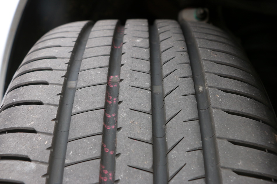 一般道路硬中带Q，Alenza给你全方位的升级！