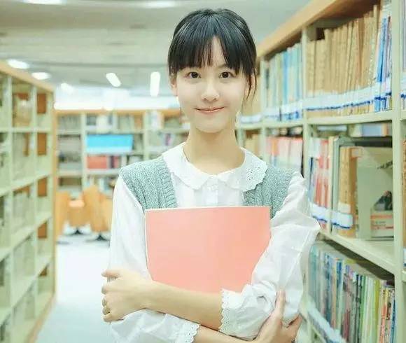 近几年流行的整容脸,千万别整容不要太在意自己的容貌