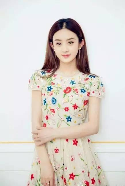 春季纱裙2022新款网红款,春季最洋气的纱裙