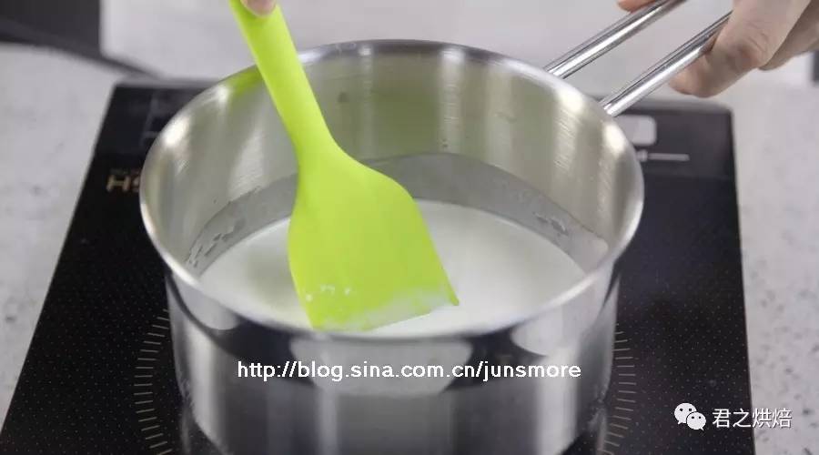 超清新的椰香牛奶小方|雀巢下午茶时光