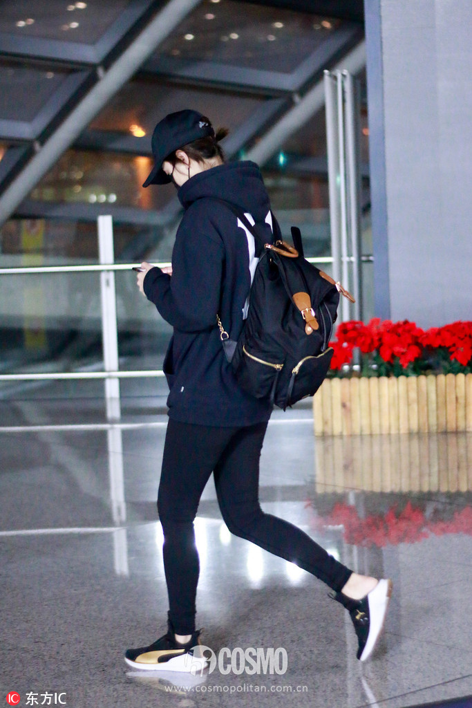 明星同款运动风穿搭,要穿洋气又舒服的运动装