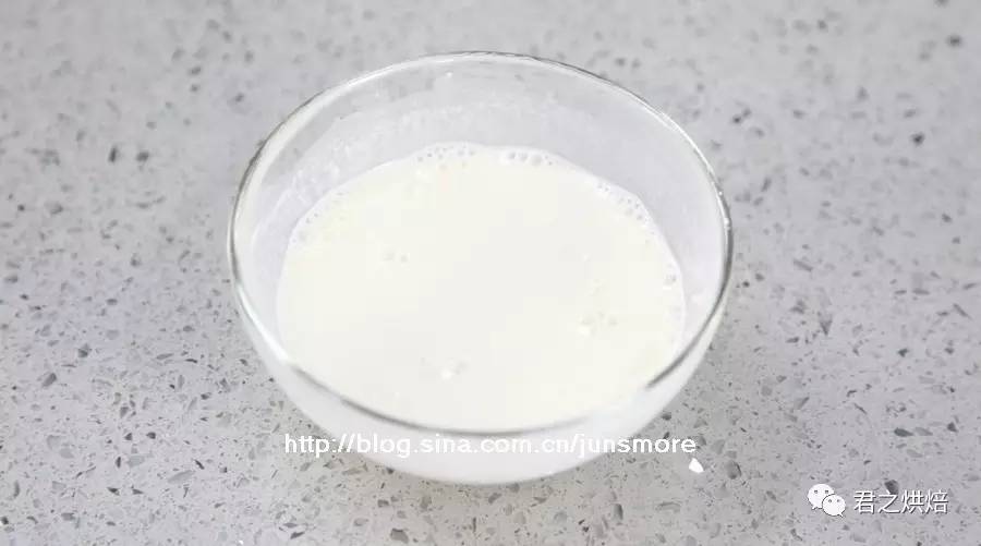 超清新的椰香牛奶小方|雀巢下午茶时光