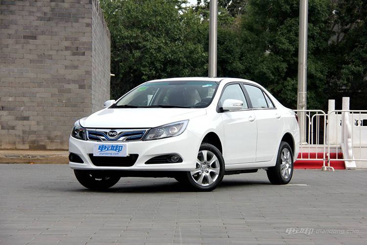 2017款比亚迪e5300购车手册:推荐尊贵型