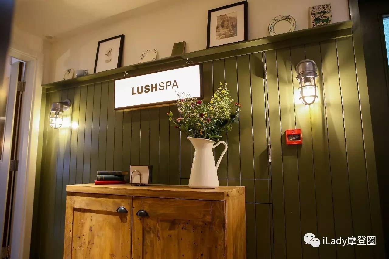 刚到Chanel咖啡店拔了草，这些品牌又搞新花样？！