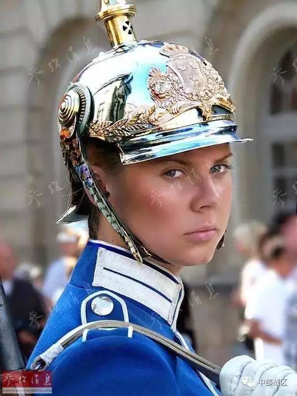 最美的服装就是军装,分享你们觉得最惊艳的衣服