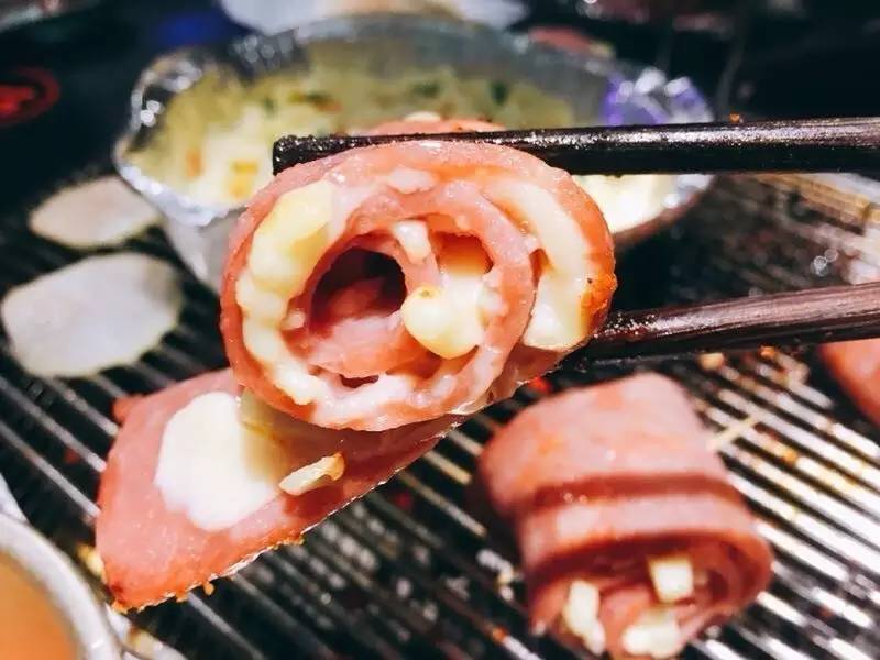 一吃胖十斤系列美食,烤肉必备最受欢迎的烤肉店推荐