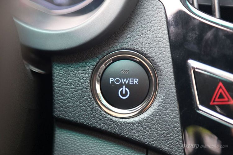 2017款比亚迪e5300购车手册:推荐尊贵型