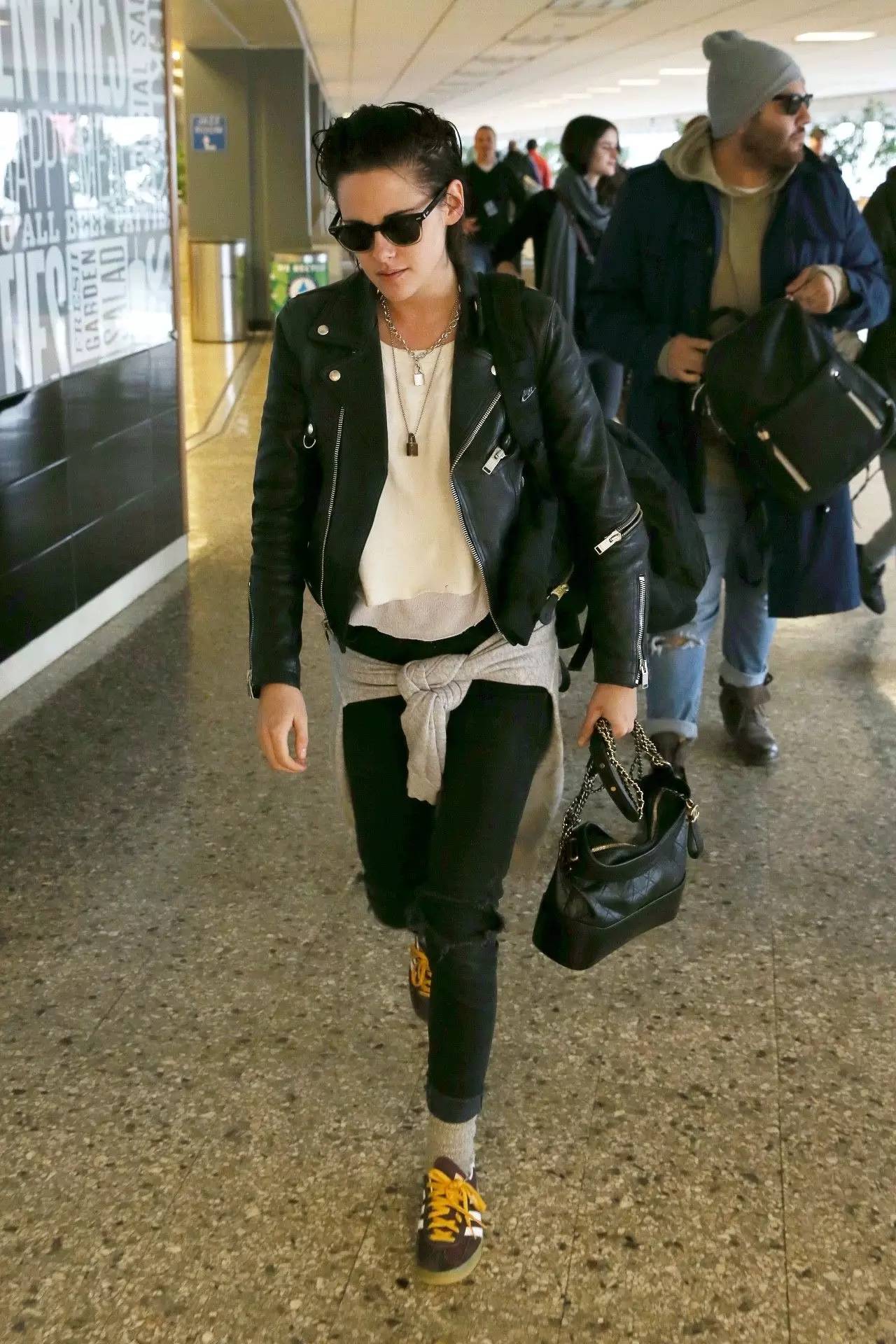 今年买什么包好看,买今年最流行哪款包包