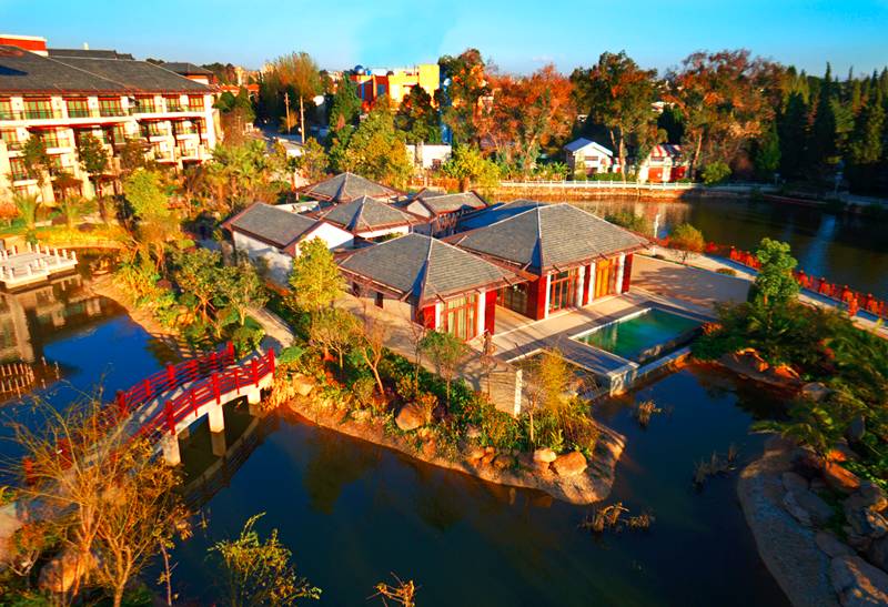 华邑温泉度假酒店,华邑县西南地区酒店