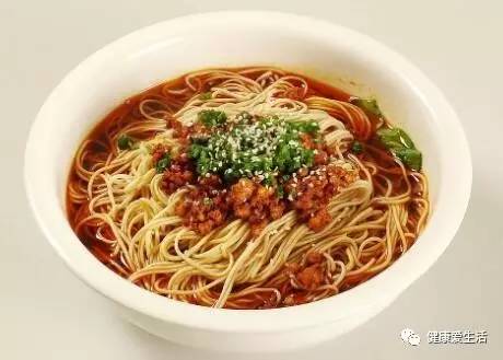 海参煮面条正确方法,煮面条正确方法