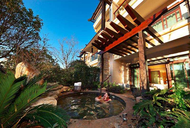 华邑温泉度假酒店,华邑县西南地区酒店