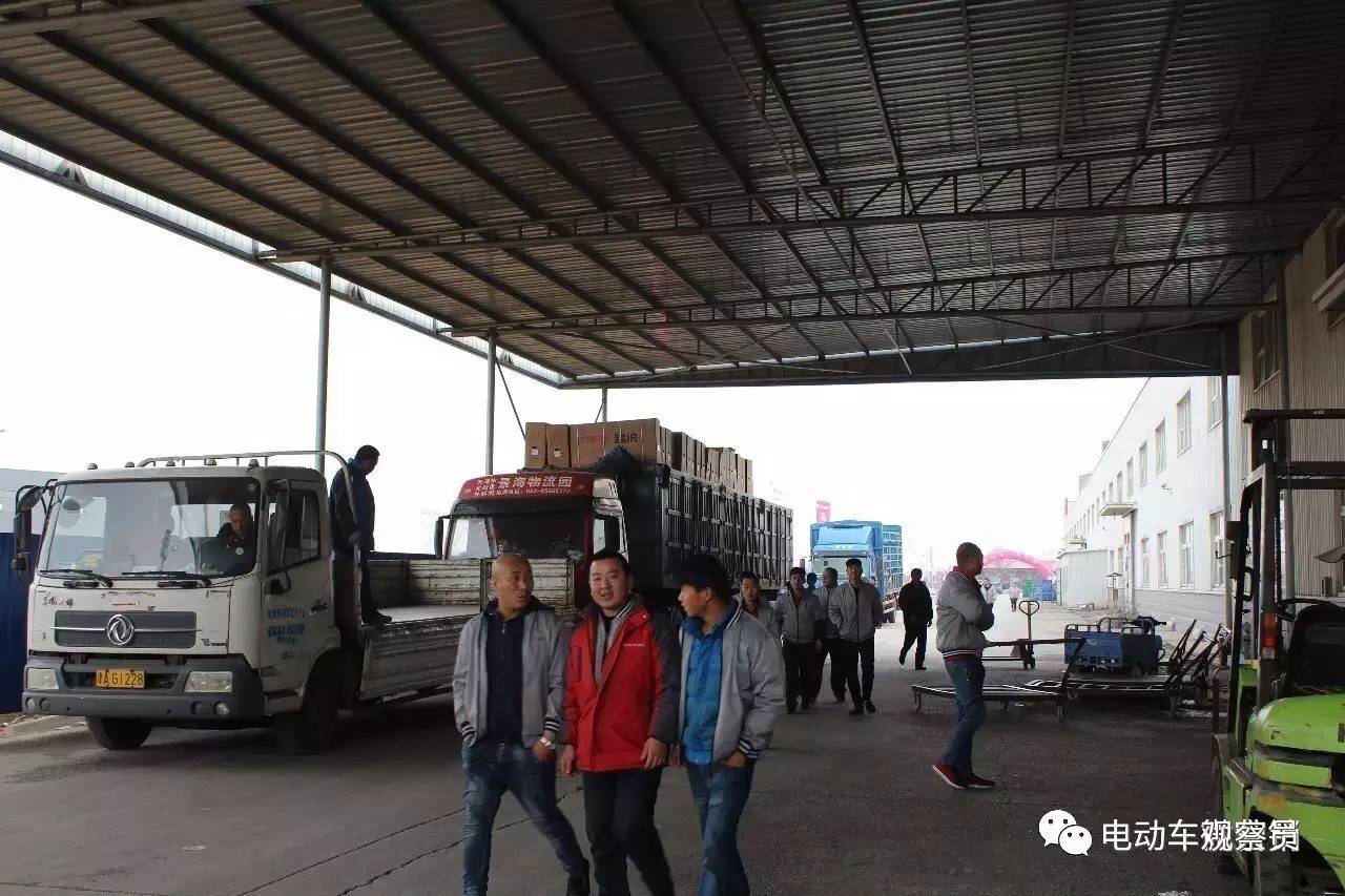 踏浪电动车基本操作,零距离接触感悟