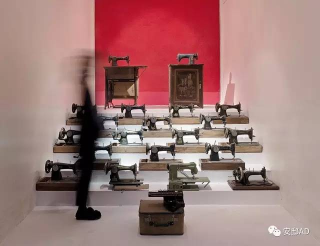 你家有板凳吗？一块板、四条腿，在他手里72变！