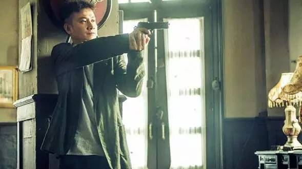 热剧《剃刀》是哈尔滨的牙医写的！｜省医院的主治医师