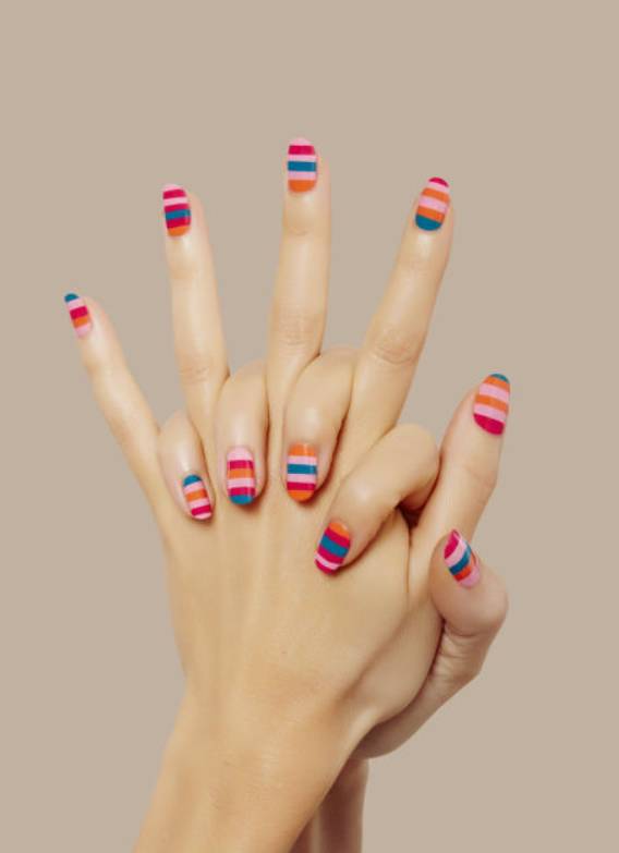 好看又好做的美甲diy教学,美甲小技巧学会在家就能做哦