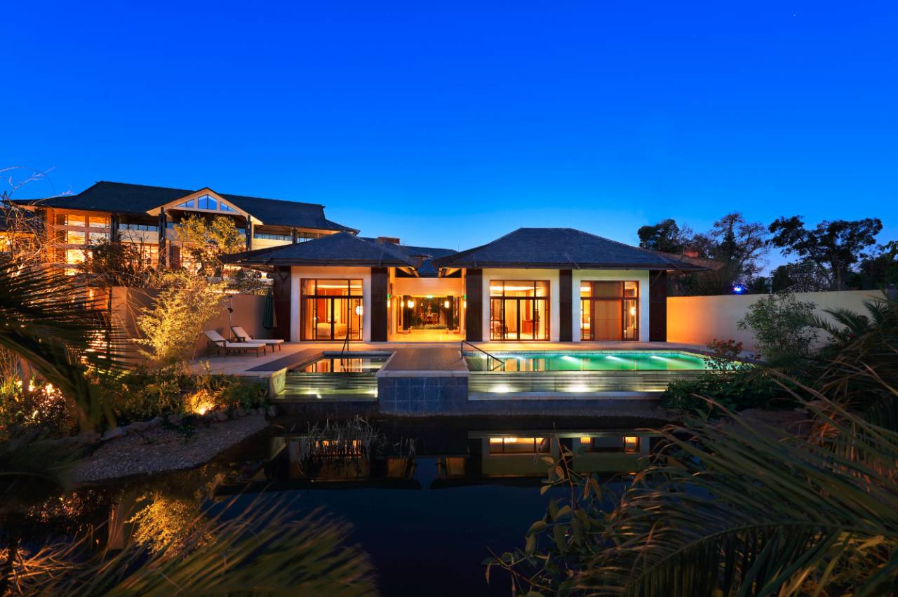 华邑温泉度假酒店,华邑县西南地区酒店