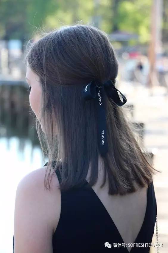 买完东西的袋子不要扔,买完大牌包后悔了