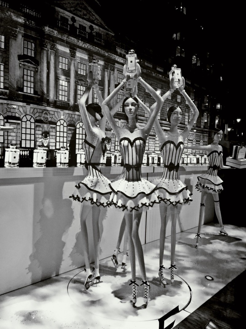 有这3款香水的成都妹儿,基本没几个单身!