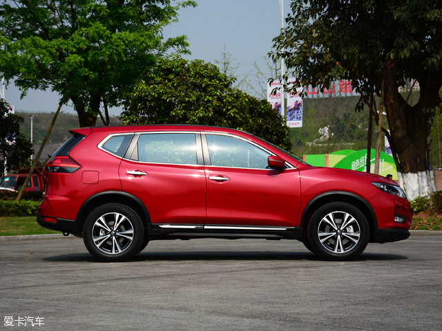 东风日产suv型新奇骏试驾,试驾东风日产新奇骏1.5t