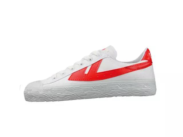 刘雯穿什么鞋,刘雯穿的鞋