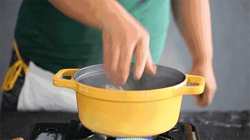 海参煮面条正确方法,煮面条正确方法