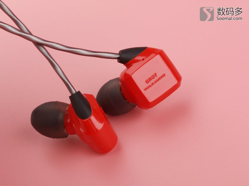 艾巴索iBassoDX200便携式智能音频*放播**器测评[一]主要功能与耳机输出测评[Soomal]