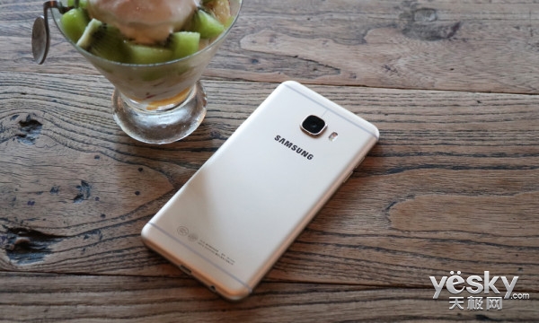 三星手机c5新款怎么样,三星c5手机屏总成