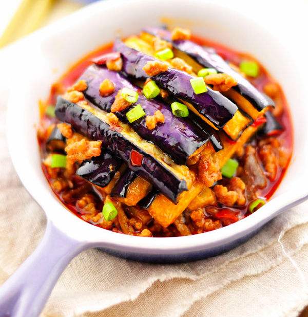 你爱吃茄子吗？有关茄子的饮食宜忌