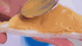 周六我不想上班，我想和你在餐桌上耍果酱